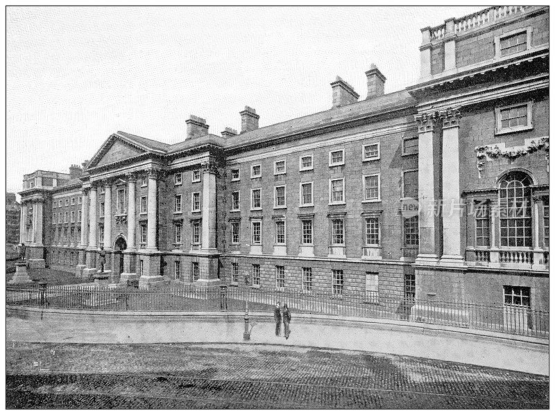 爱尔兰古色古香的旅行照片:都柏林三一学院