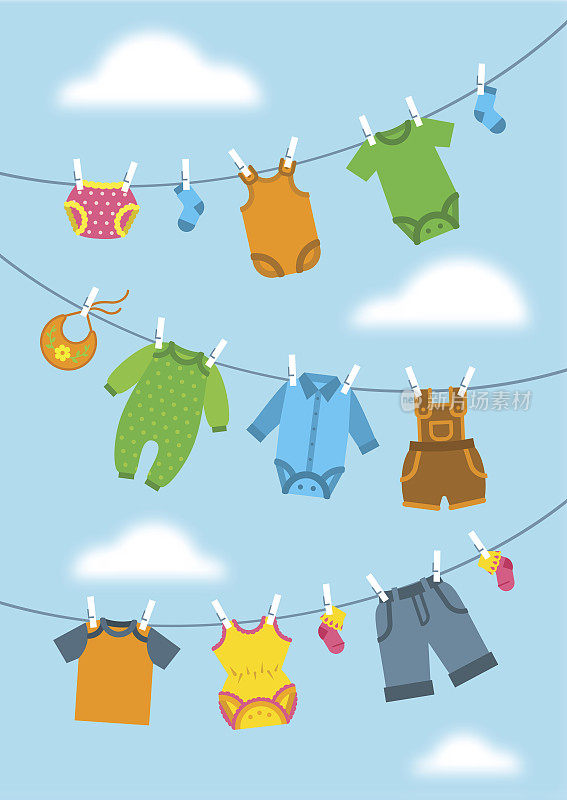 婴儿衣服用衣夹挂在绳子上