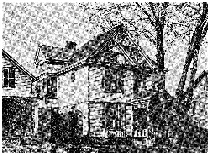 来自堪萨斯州劳伦斯的古董照片，1898年:住宅建筑外观
