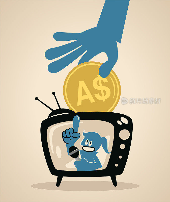 电视屏幕上，一位身着蓝色制服的女主持人拿着麦克风说话，一只大手把钱放进电视里