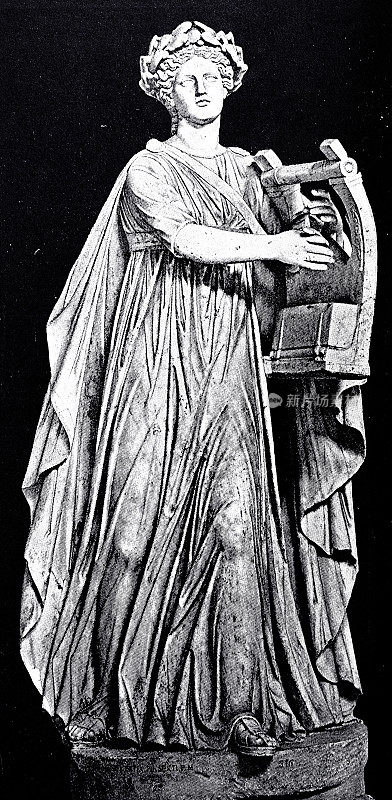 阿波罗的大理石雕像，穿着竖琴演奏者和歌手的服装