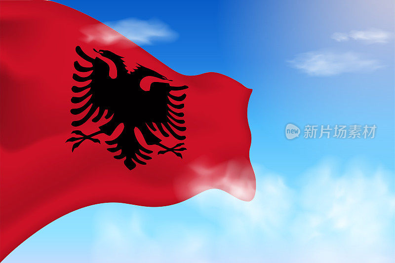 阿尔巴尼亚国旗在云端。