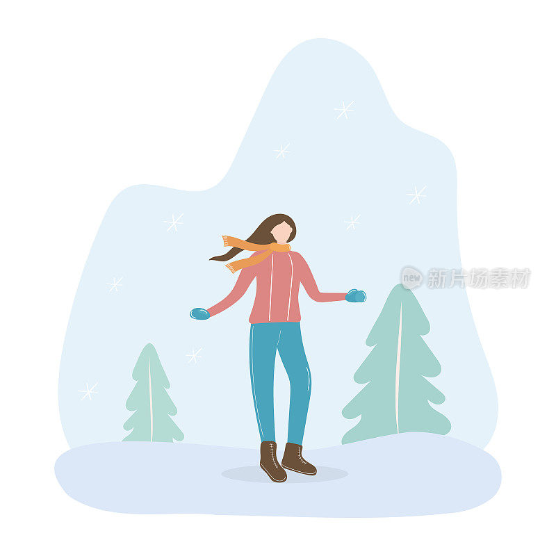 一个女孩在冬天的森林里散步