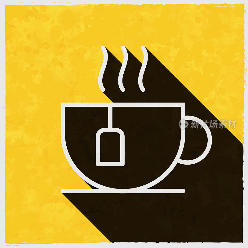 一杯茶。图标与长阴影的纹理黄色背景