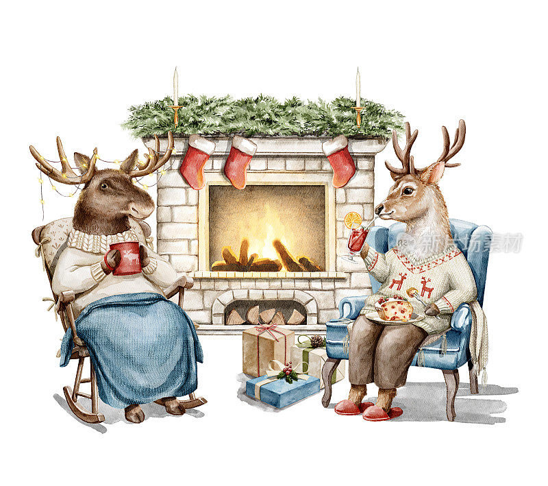 水彩画圣诞卡通鹿和穿着衣服的驼鹿在壁炉旁的扶手椅上吃喝