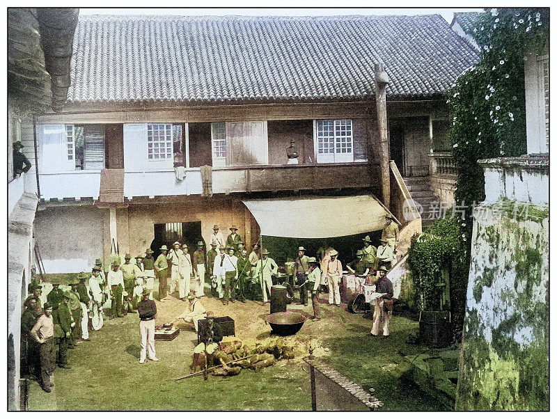 古色古香的黑白照片:菲律宾加利福尼亚重炮队的乱象