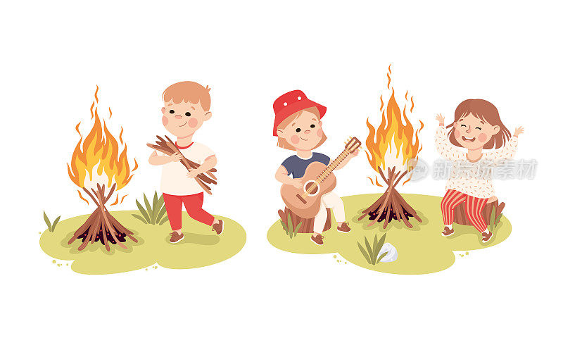 围着篝火露营的小孩子。男孩抱着一堆柴火，孩子们弹吉他，唱卡通矢量插画