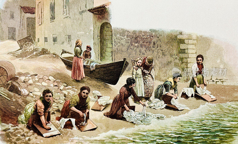 意大利马尔切辛的洗衣店，五个女人跪在河边干活