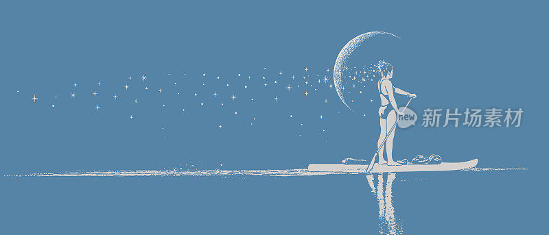 女子在月光下冲浪