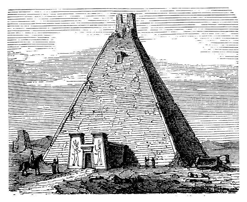 梅洛金字塔和大厅