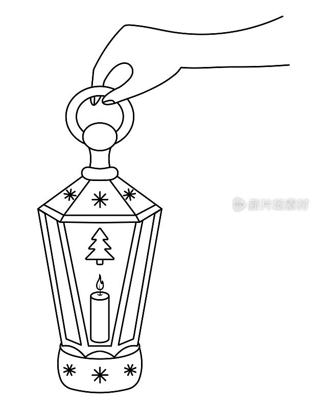 拿一个里面有蜡烛的圣诞灯笼。装饰来自一棵云杉和雪花。老式台灯。