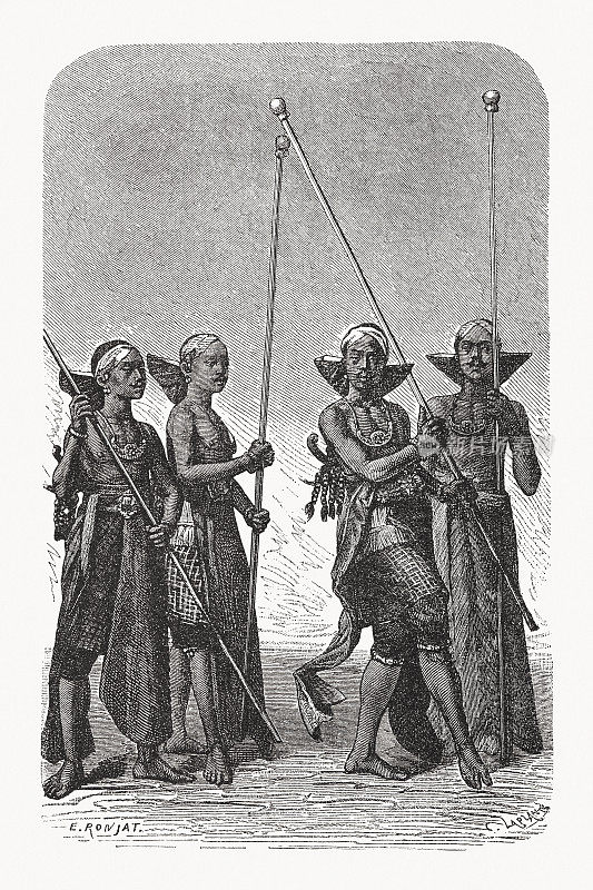 爪哇人的长矛舞蹈，木刻，1893年出版