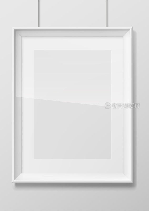 垂直白色相框与玻璃