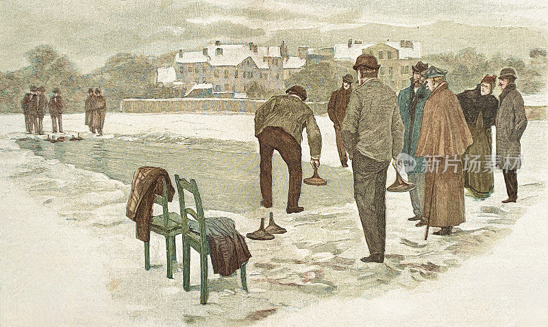 人们在结冰的湖面上玩冰壶