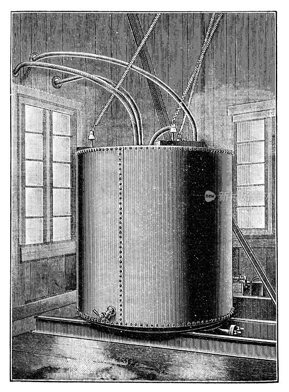 第一个变压器安装在劳芬1891。