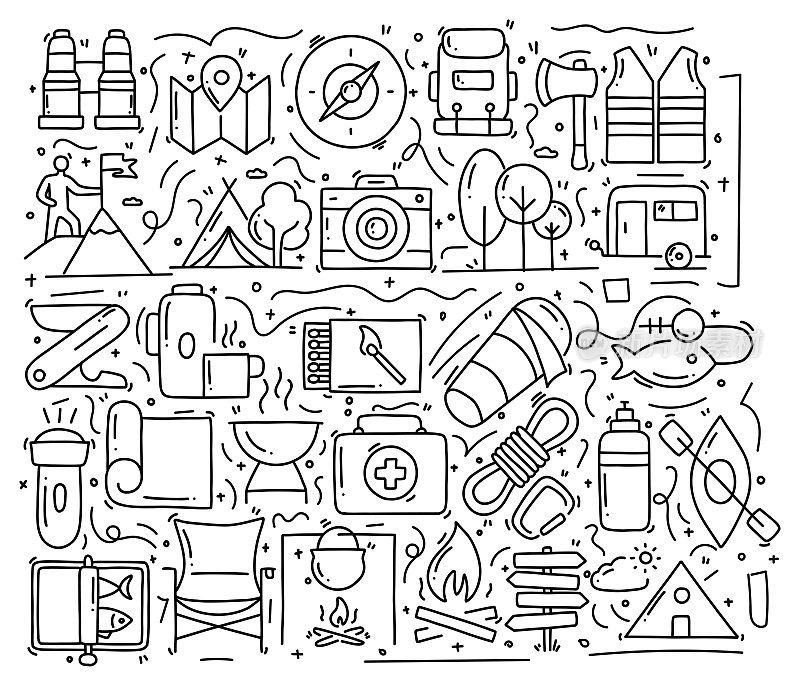 露营和户外相关的对象和元素。手绘矢量涂鸦插图集合。手绘图案设计