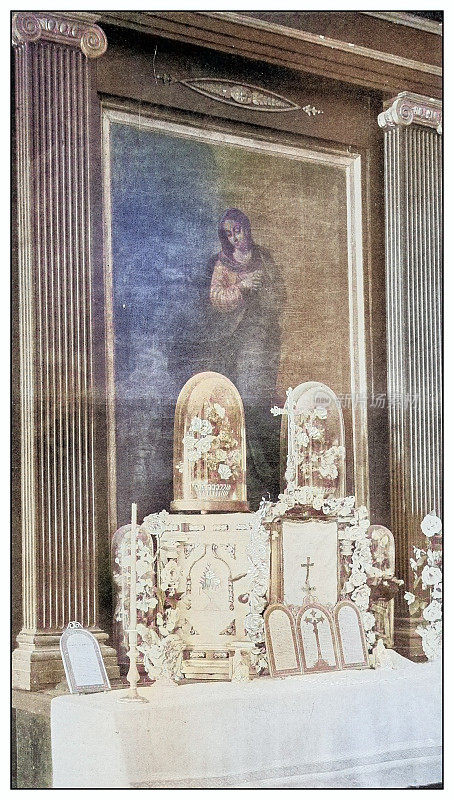 古色古香的黑白照片:古巴圣克拉拉教堂的老画