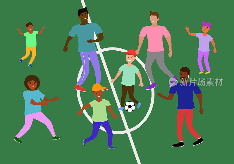 踢足球的是不同年龄和性别的多种族群体。健康的生活方式和运动理念