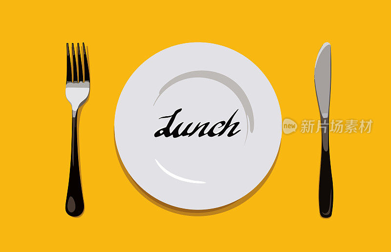 黄色桌布上写着“午餐”字样的白盘子。均衡饮食、定量配给和医疗禁食的概念。俯视图，白色背景，复制空间。