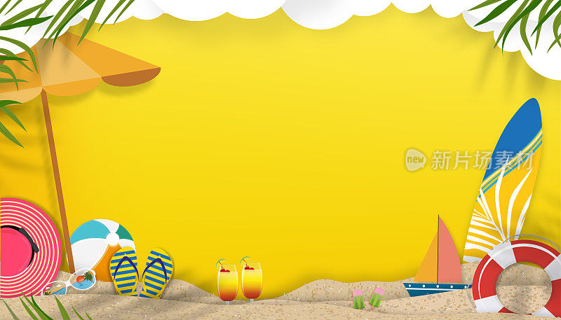 夏天的海滩度假度假主题的背景与沙波层，矢量顶部视图剪纸热带夏季设计，棕榈叶，冲浪板，太阳镜，沙滩球，云在黄色的天空背景