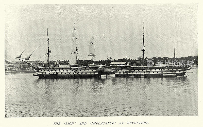 19世纪维多利亚时代，19世纪90年代，德文波特的英国皇家海军训练舰“狮子”号和“无情”号