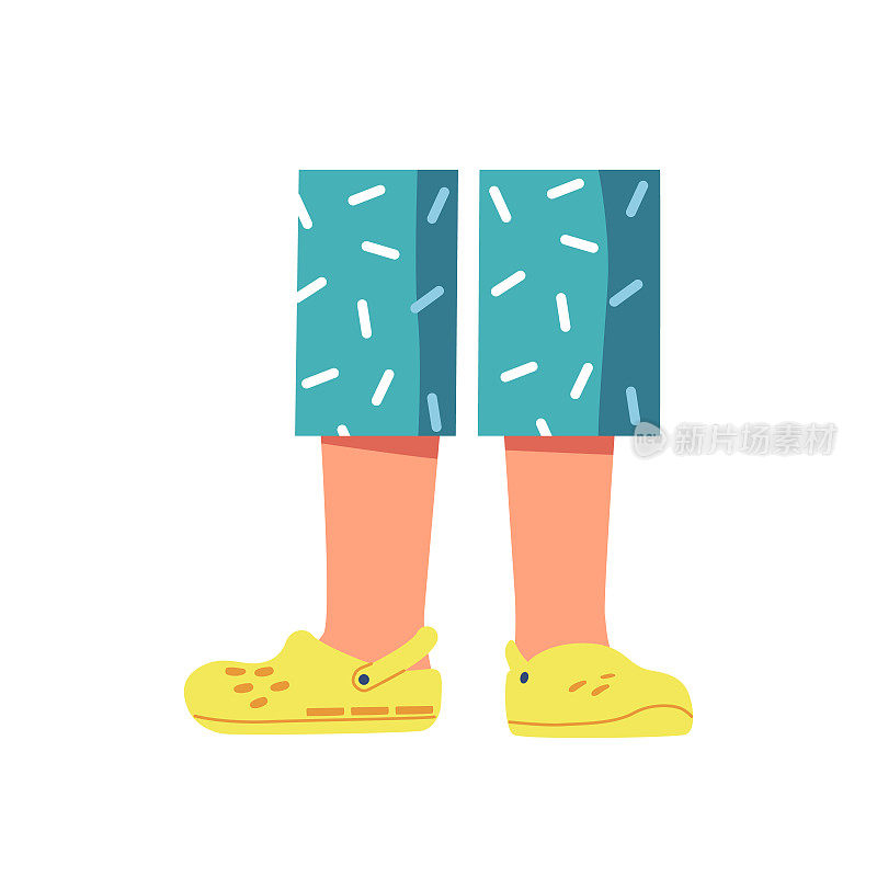 儿童脚穿沙滩鞋和短裤或睡裤孤立在白色背景。婴儿穿舒适的家常服
