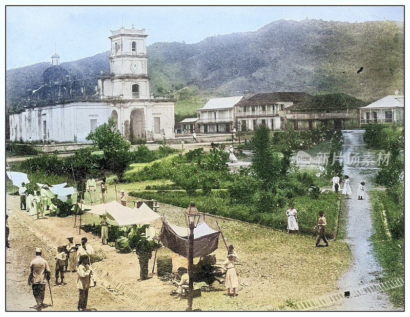古董黑白照片:教堂和广场，里奥彼德拉斯，波多黎各