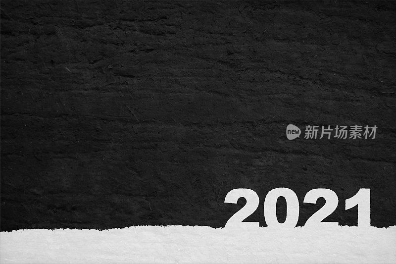 黑色垃圾向量新年和圣诞节背景与文本数字2021与雪在底部的右方