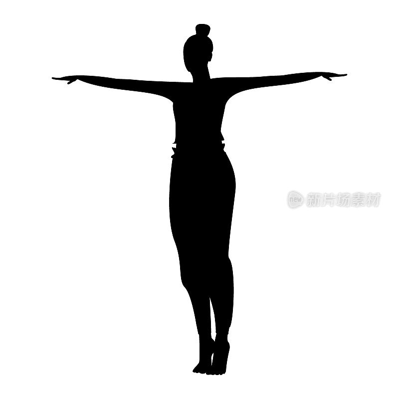 剪影的妇女表演瑜伽体式脚尖与手臂展开在不同的方向