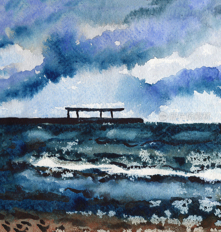 手绘水彩画海景。深蓝和灰色的多云，暴风雨的天空。海洋和海洋。沙滩。用于明信片、印刷品和海报。壁纸、社交媒体。手绘草图。自然与生态