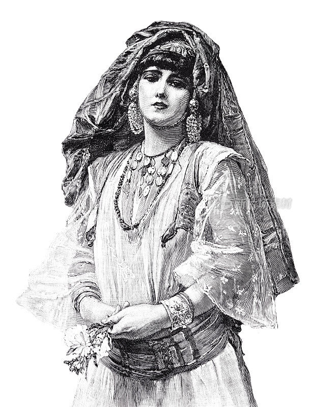 年轻的东方女子戴头巾和丰富的珠宝，白色背景