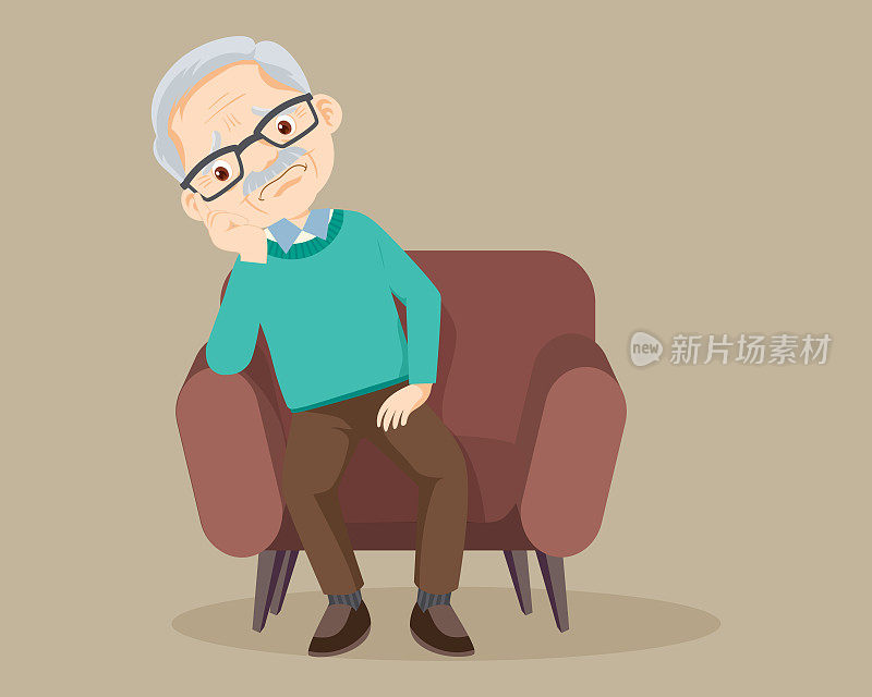 一个悲伤的老人独自坐在沙发上