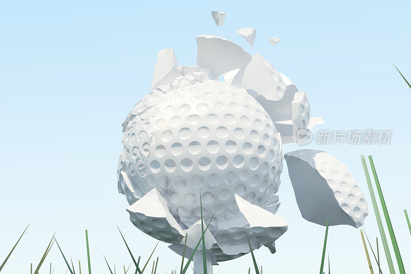 3D插图高尔夫球散到碎片后的一个强有力的打击和球在草地，近距离观看tee准备被射击。天空背景上的高尔夫球。