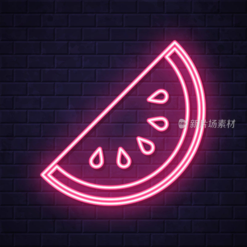 一片西瓜。在砖墙背景上发光的霓虹灯图标