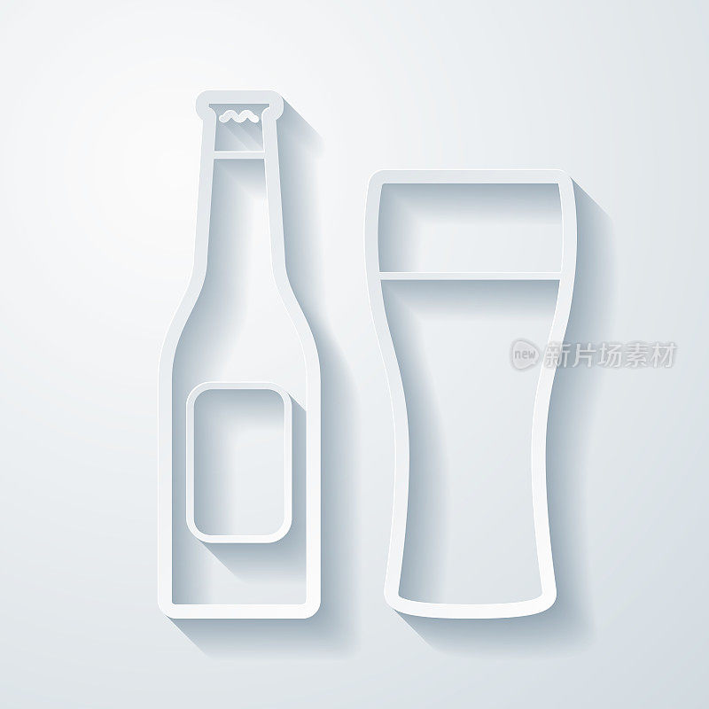 一瓶和一杯啤酒。在空白背景上具有剪纸效果的图标