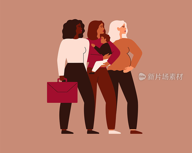 三个不同种族的女人站在一起。黑人女商人，有孩子的母亲，怀孕的女性互相支持。