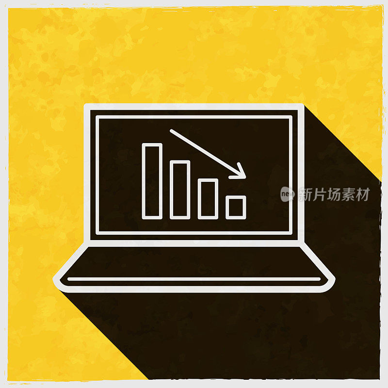 笔记本电脑上的下降图表。图标与长阴影的纹理黄色背景