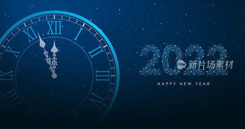 新年和圣诞插图与圆形时钟和2022年由多边形线框网格在夜空。低聚贺卡，节日横幅与手表。