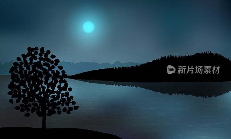 美丽的夜晚在海洋上与孤独的剪影的树站立和遥远的山，明亮的月亮和倒影在水面上。