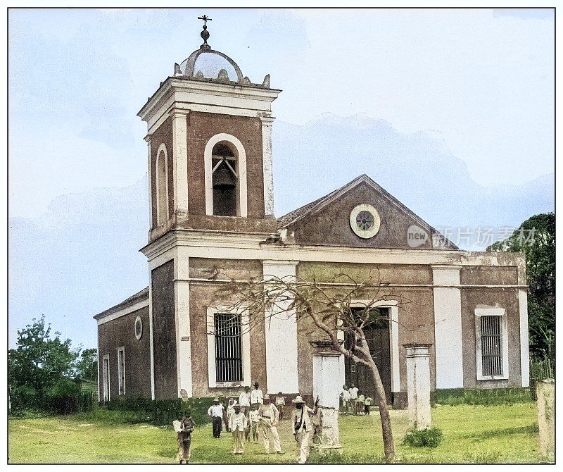 古色古色的黑白照片:天主教堂，新赫罗纳，青年岛