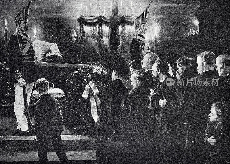 1888年3月13日到14日的晚上，在柏林大教堂，人们向德皇威廉一世告别