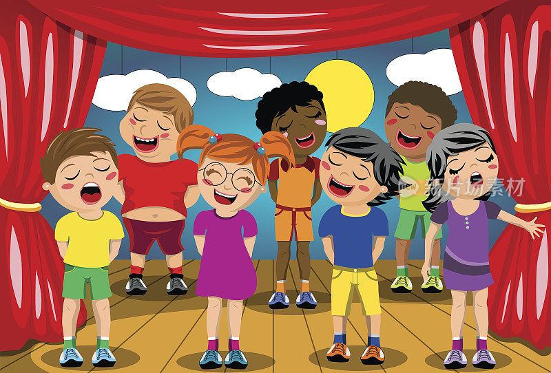 多元文化的孩子们在学校演出的舞台上唱歌