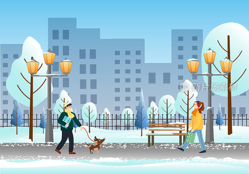 一个带狗的男人和一个带礼物的女孩在城市公园里。冬天的风景有灯笼、长凳和摩天大楼。