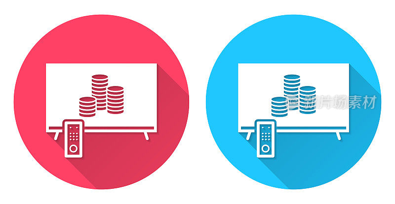 用一堆硬币看电视。圆形图标与长阴影在红色或蓝色的背景