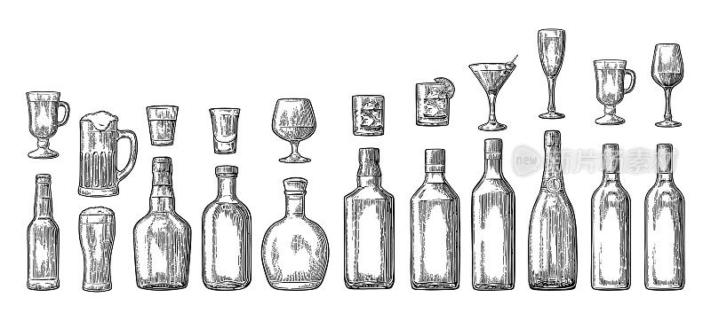 设置玻璃和瓶装啤酒，威士忌，葡萄酒，杜松子酒，朗姆酒，龙舌兰酒，香槟，鸡尾酒