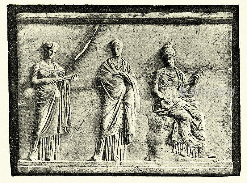 古典古希腊浮雕牌匾，三个缪斯，来自阿波罗的曼提尼亚，归功于雕刻家普拉克西特莱斯