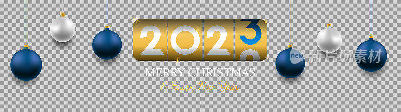 2023年新年柜台。圣诞快乐和新年快乐矢量横幅。现实的玫瑰金和蓝色的小玩意儿，雪花挂在透明的背景与现实的花环。金色圣诞图标