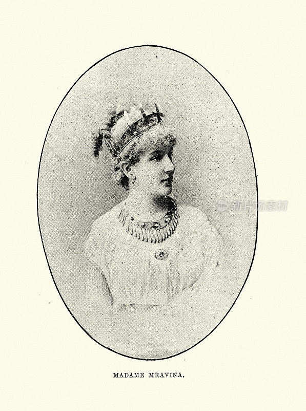 叶夫根尼娅・姆拉维娜，19世纪90年代的俄罗斯女高音歌唱家