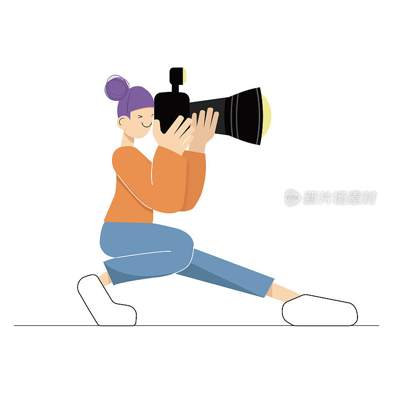 漂亮的卡通女孩摄影师拿着相机在她的手中。坐着的有抱负的女摄影师。