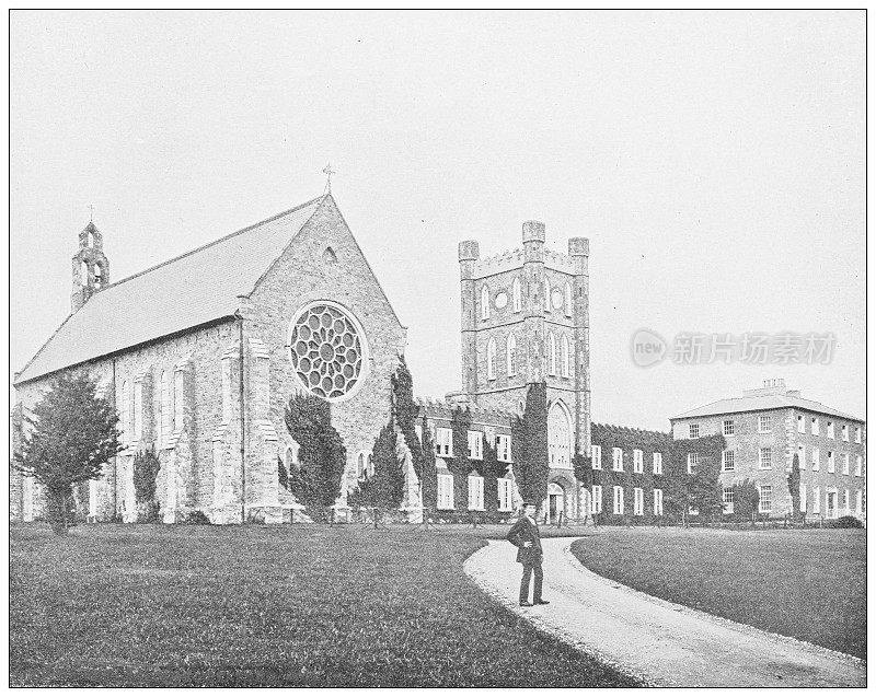 爱尔兰的古董照片:韦克斯福德的圣彼得教堂和学院